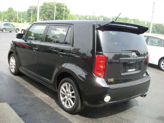 2008 Scion xB SW2