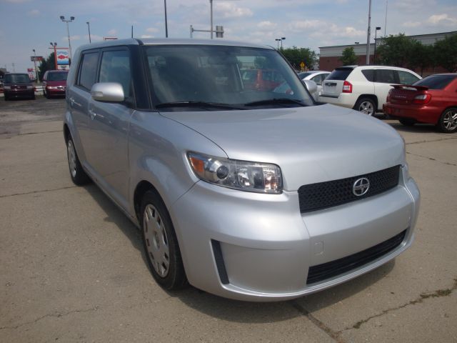 2008 Scion xB SW2
