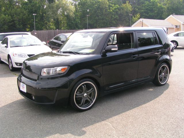 2008 Scion xB SW2