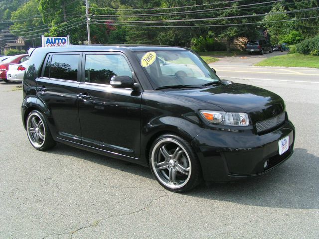 2008 Scion xB SW2