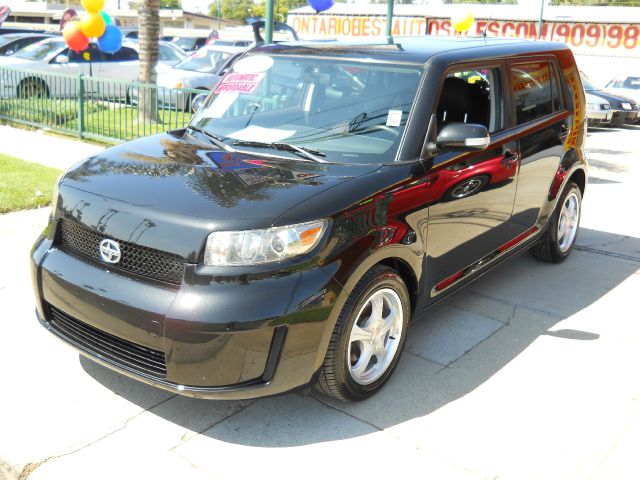 2008 Scion xB SW2