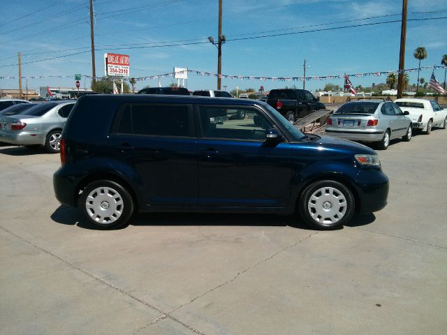 2008 Scion xB SW2