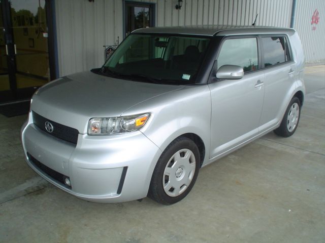 2008 Scion xB SW2