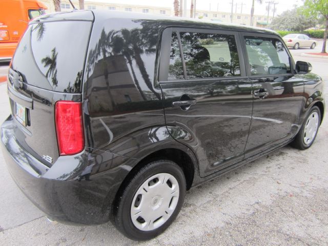 2008 Scion xB SW2