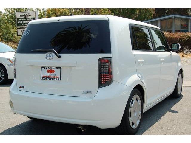 2008 Scion xB Unknown