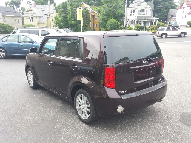 2008 Scion xB SW2
