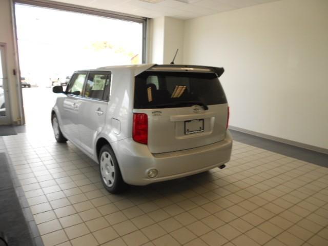 2008 Scion xB Unknown