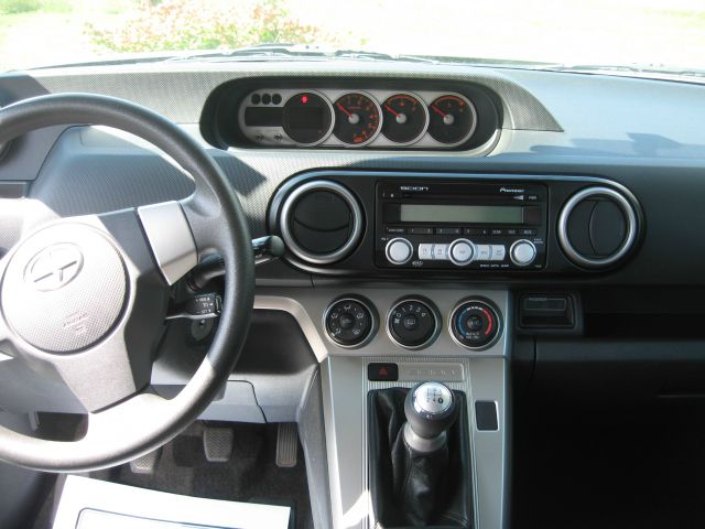 2008 Scion xB SW2