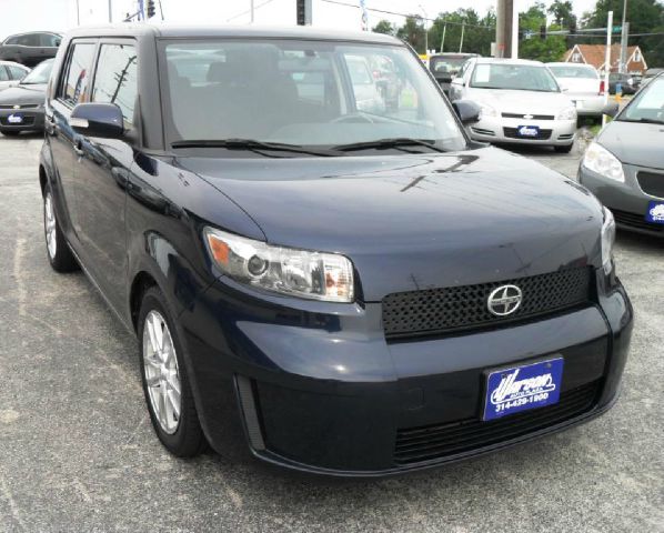 2008 Scion xB SW2