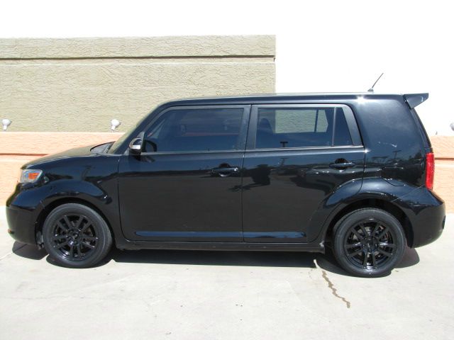 2008 Scion xB SW2