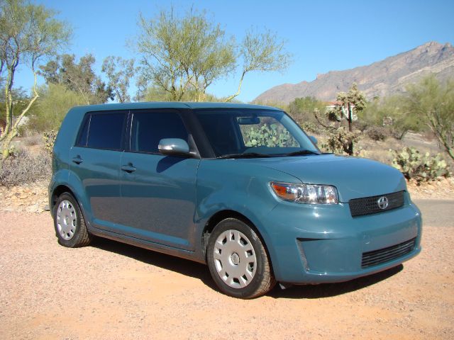2008 Scion xB SW2