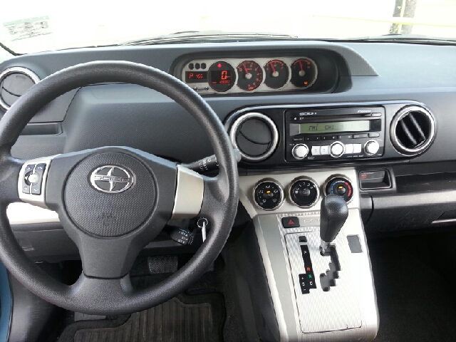 2008 Scion xB SW2