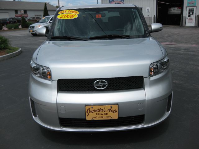 2008 Scion xB SW2