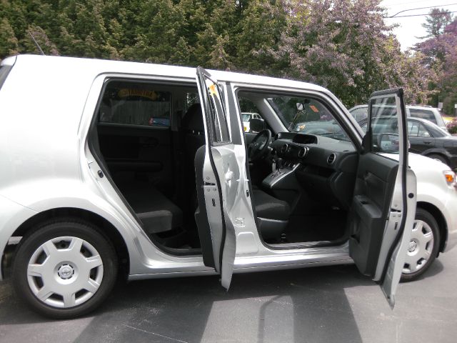 2008 Scion xB SW2