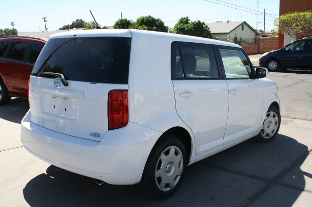 2008 Scion xB SW2