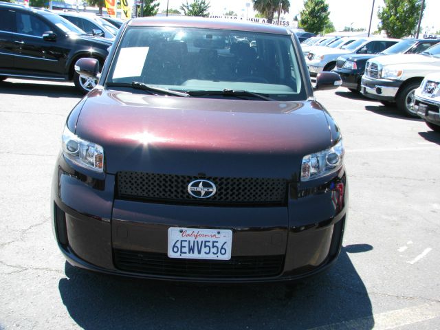 2009 Scion xB SW2