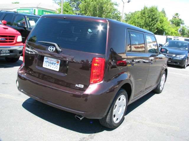 2009 Scion xB SW2