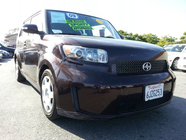 2009 Scion xB SW2