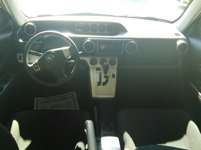 2009 Scion xB SW2