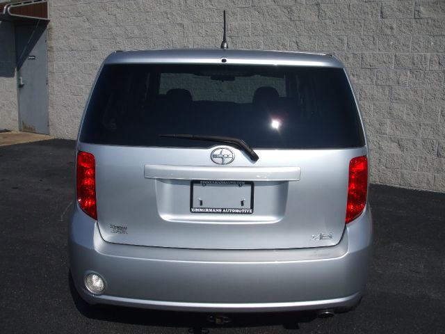 2009 Scion xB SW2