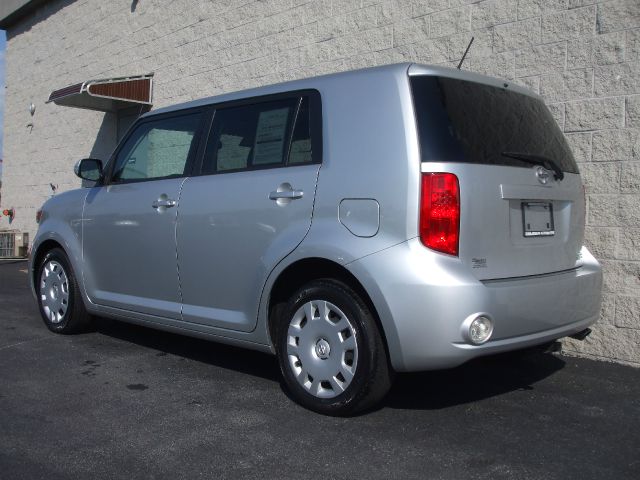 2009 Scion xB SW2
