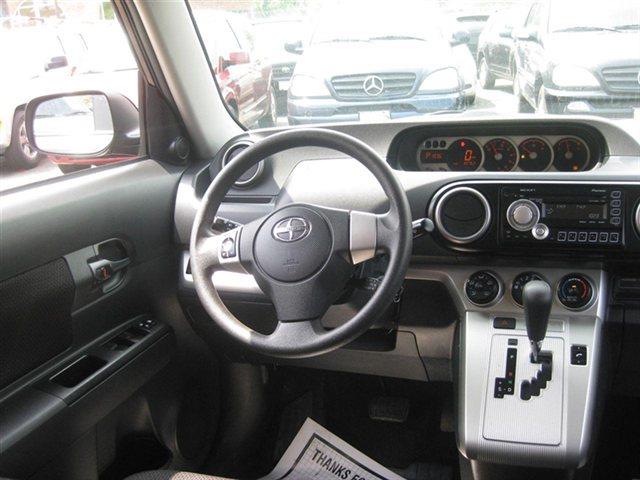 2010 Scion xB SW2