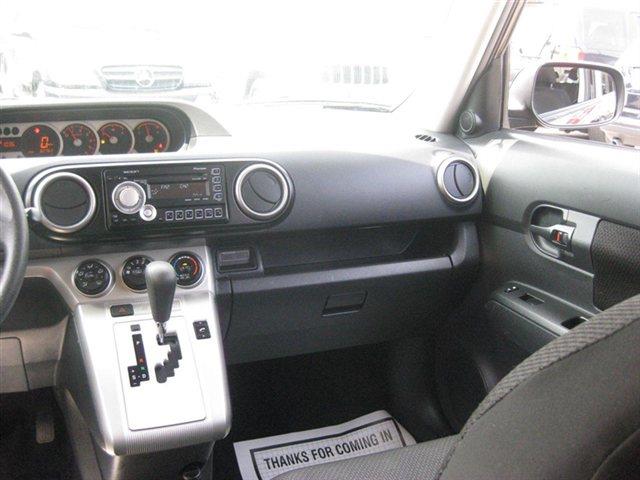 2010 Scion xB SW2