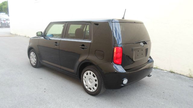 2010 Scion xB SLT 4X4 2500 Loaded W/video