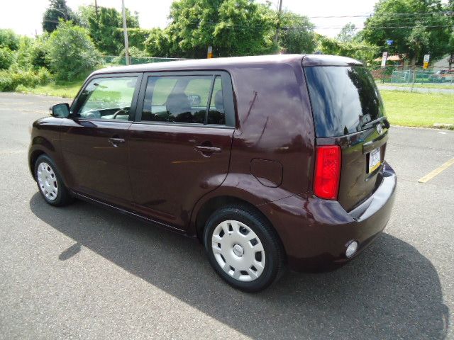 2010 Scion xB SLT 4X4 2500 Loaded W/video