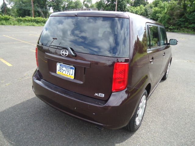 2010 Scion xB SLT 4X4 2500 Loaded W/video