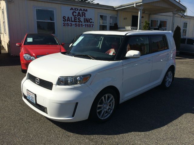 2010 Scion xB XLT FX4 Crew Cab