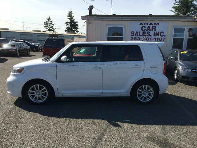 2010 Scion xB XLT FX4 Crew Cab