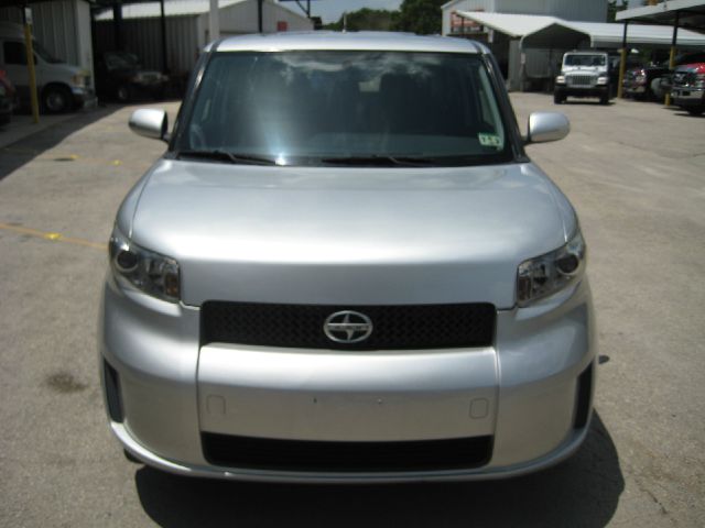 2010 Scion xB SLT 4X4 2500 Loaded W/video
