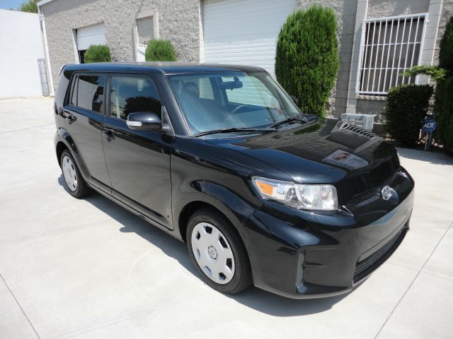 2011 Scion xB SLT 4X4 2500 Loaded W/video