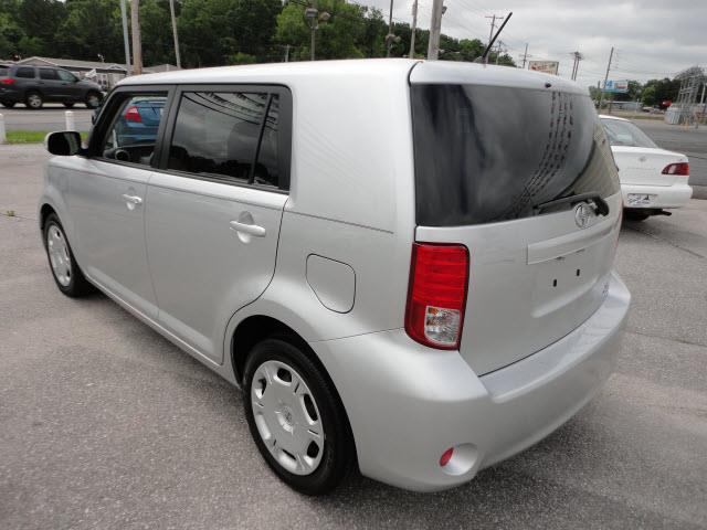 2011 Scion xB Unknown