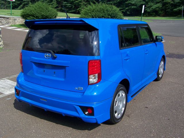 2011 Scion xB SLT 4X4 2500 Loaded W/video