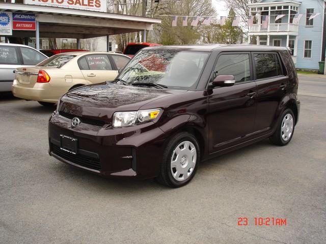 2011 Scion xB 5door