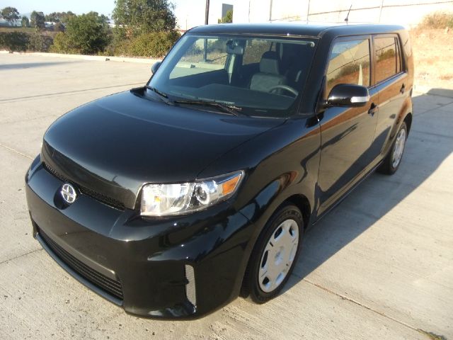 2012 Scion xB SLT 4X4 2500 Loaded W/video