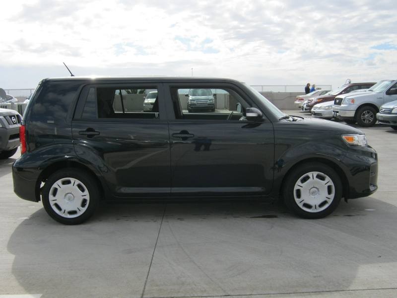 2012 Scion xB Base