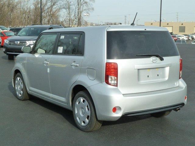 2013 Scion xB Unknown