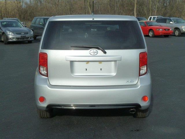 2013 Scion xB Unknown