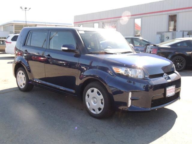 2013 Scion xB Base