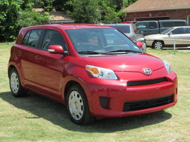 2008 Scion xD 1500 LS Ext. Cab Sportside