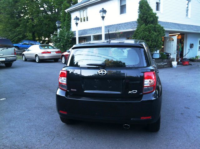 2008 Scion xD 1500 LS Ext. Cab Sportside