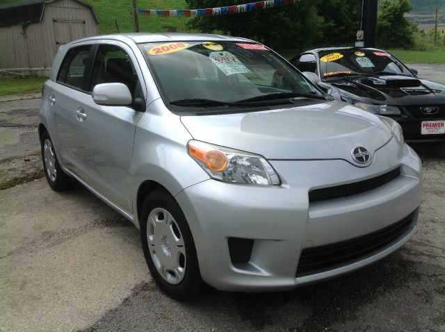 2008 Scion xD 1500 LS Ext. Cab Sportside