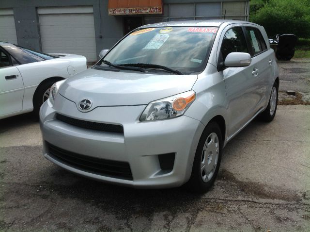 2008 Scion xD 1500 LS Ext. Cab Sportside