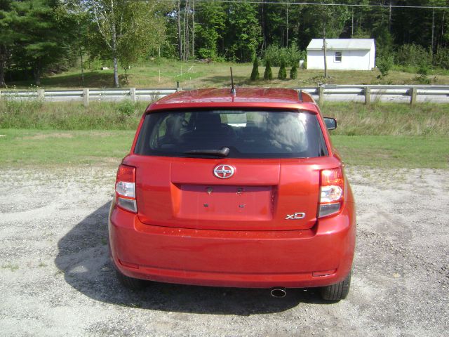2008 Scion xD 1500 LS Ext. Cab Sportside