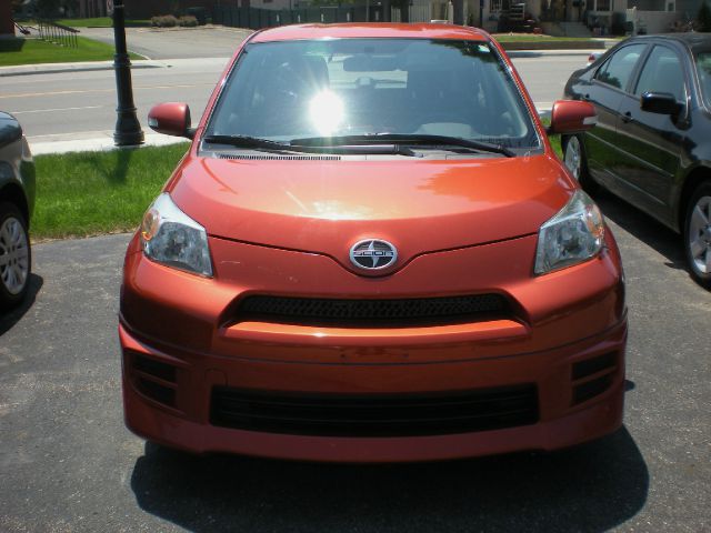 2008 Scion xD 1500 LS Ext. Cab Sportside