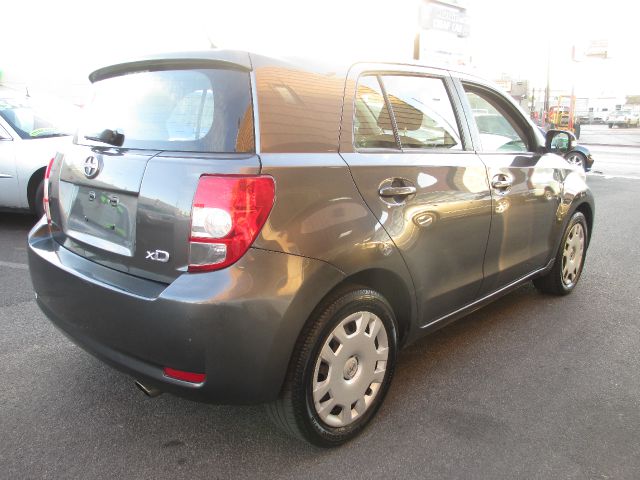 2008 Scion xD 1500 LS Ext. Cab Sportside