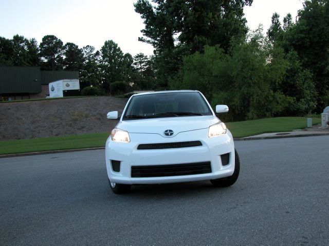 2008 Scion xD 1500 LS Ext. Cab Sportside